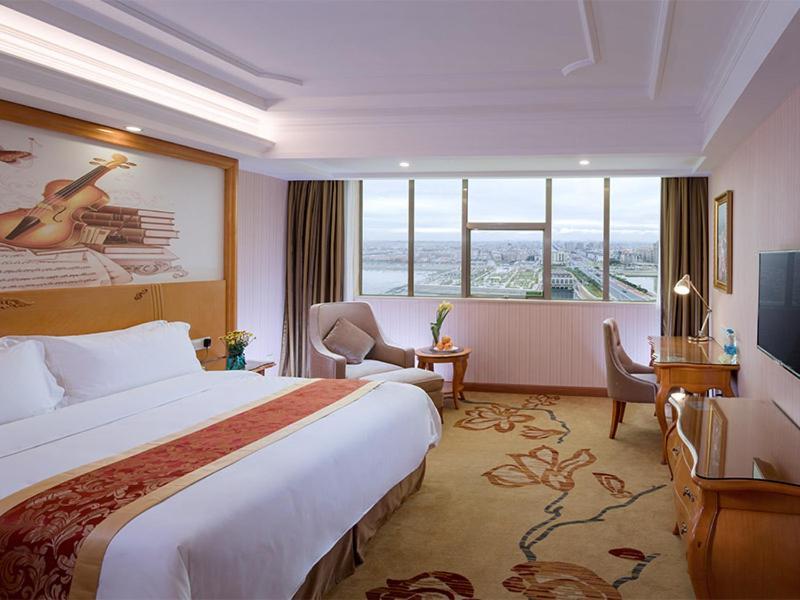 Vienna Hotel Dongguan Hengli Zhongshan Road Экстерьер фото